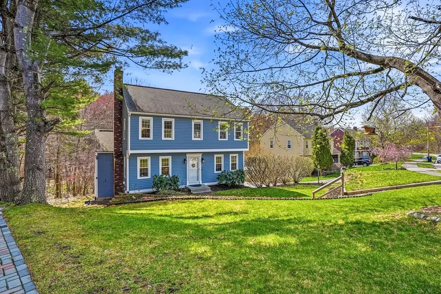 61 Hillando Dr, Shrewsbury, MA 01545 - #2
