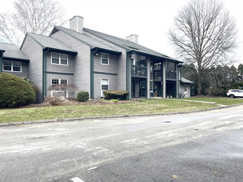 1938 Phillips Rd #12, New Bedford, MA 02745 - #1