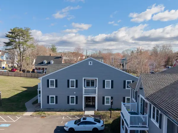 450 Somerset Ave #1-4, Taunton, MA 02780