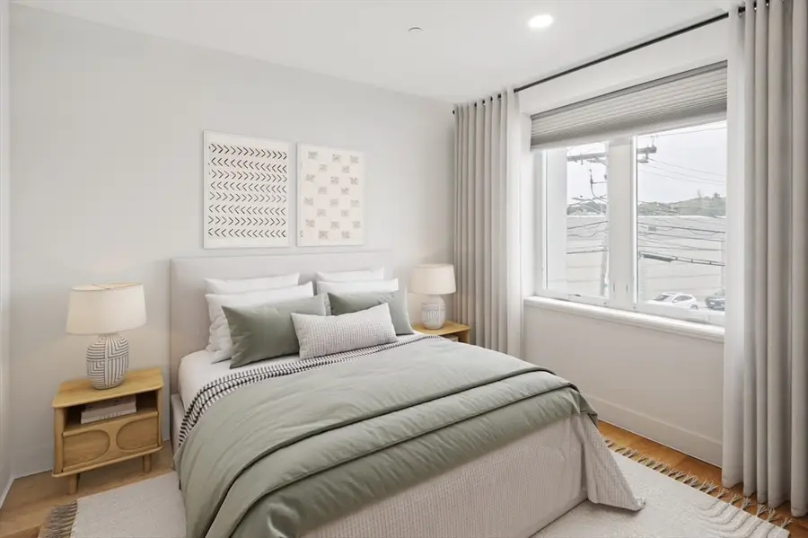 50 Hichborn St #204, Boston, MA 02135 - #3