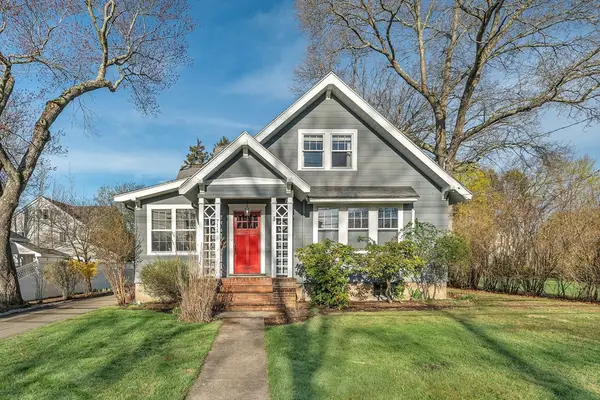 711 Webster Street, Needham, MA 02492