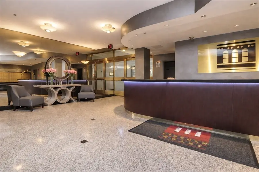 357 Commercial St #8, Boston, MA 02109 - #2