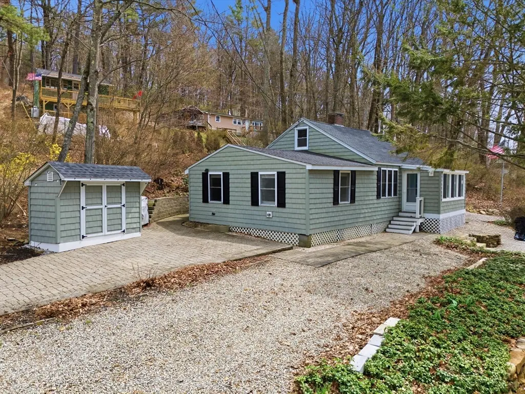 5 Collette Dr., Holland, MA 01521 - #1