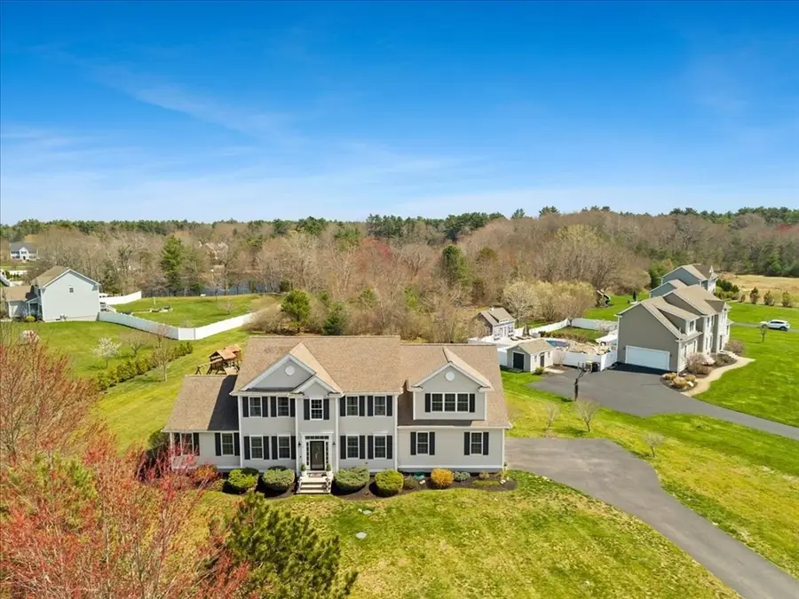 1 Quequechan Cir, Lakeville, MA 02347 - #3