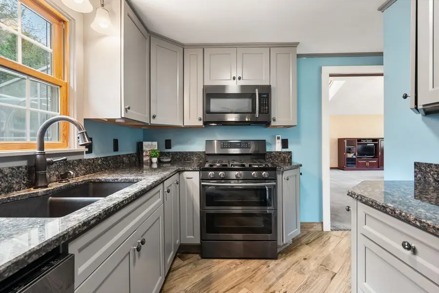 7 Salem Rd, Southwick, MA 01077 - #3