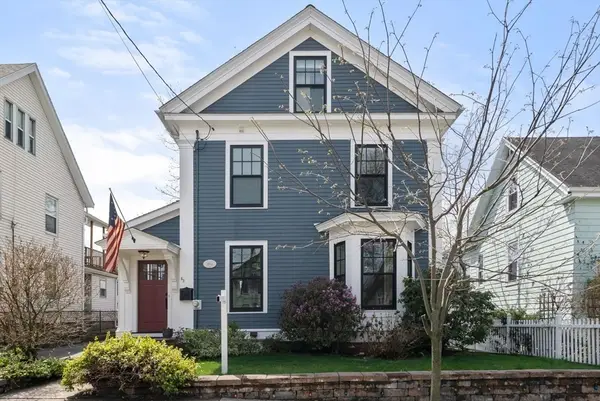 52 Gardner St, Newton, MA 02458