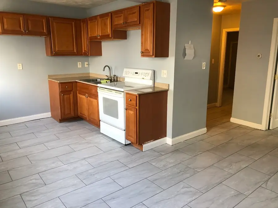 30 Orange St, Fall River, MA 02720 - #3