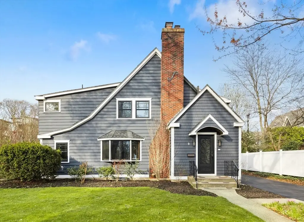 9 Venner Rd, Arlington, MA 02476 - #1