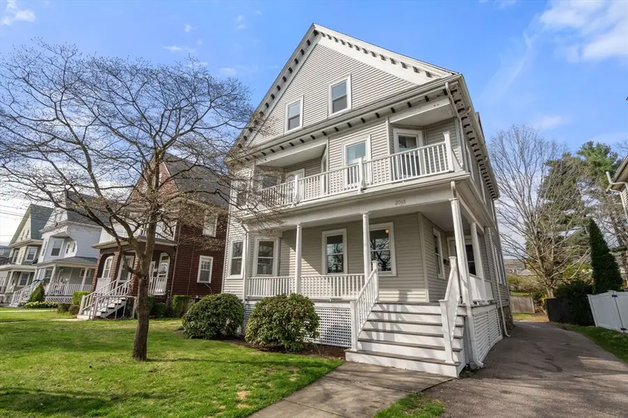 2065 Commonwealth Avenue #2065, Newton, MA 02466 - #2