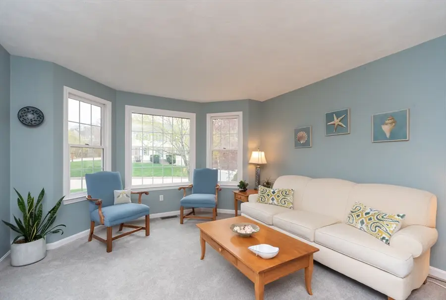 94 Dean Rd, Marlborough, MA 01752 - #3