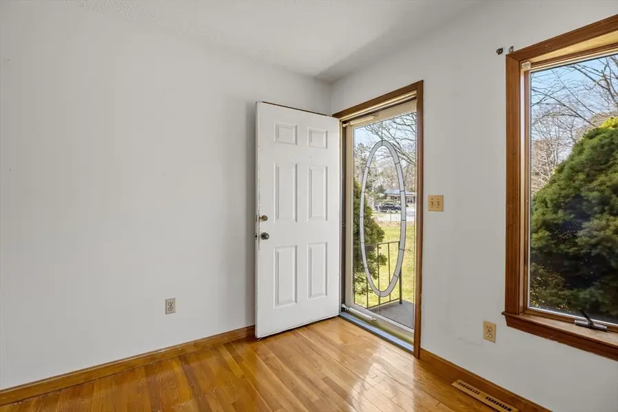 74 Grace Ct, Falmouth, MA 02536 - #2