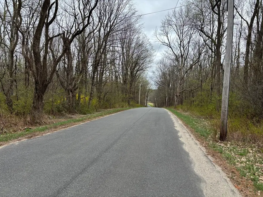 87 South St, Plainfield, MA 01026 - #3