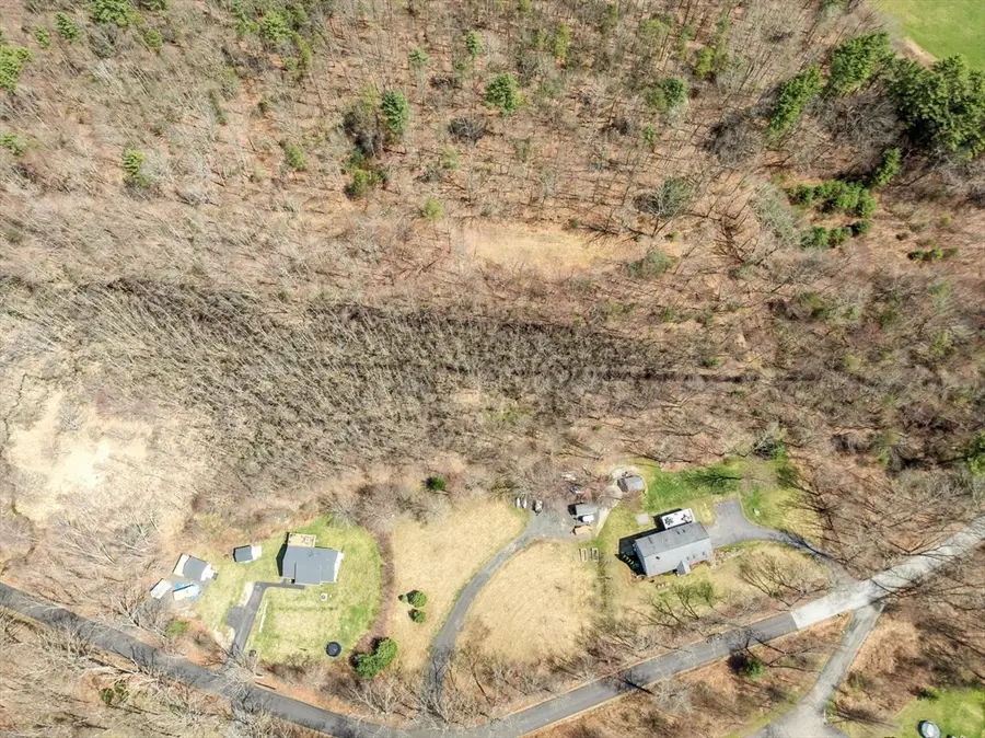 32 Town Farm Rd, North Brookfield, MA 01535 - #3