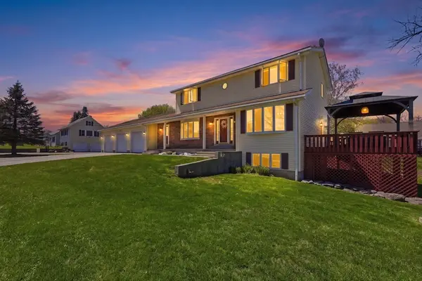 54 Helen St, Chicopee, MA 01020