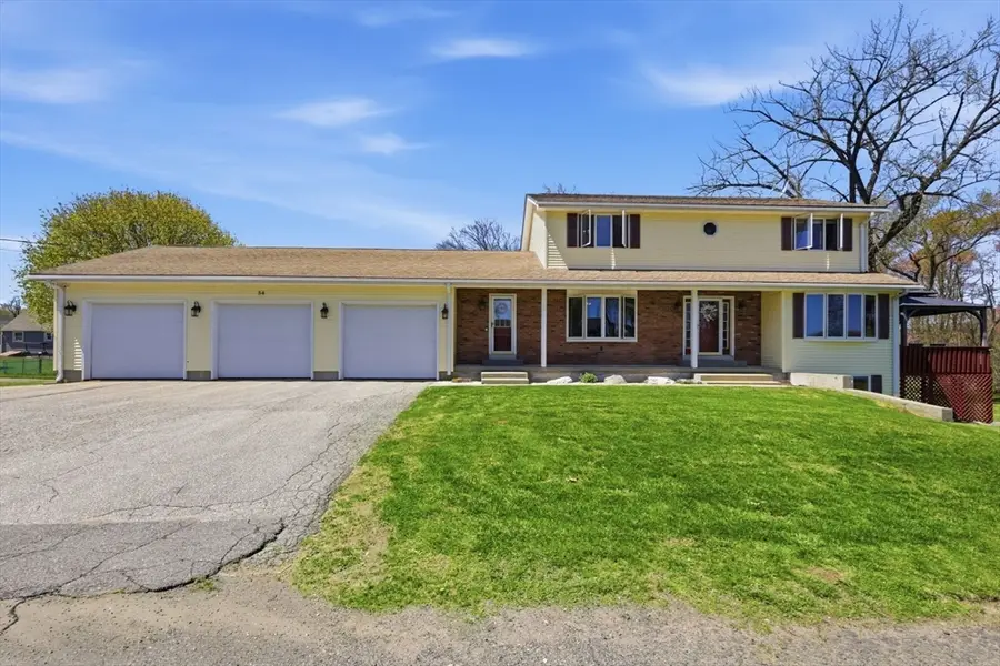 54 Helen St, Chicopee, MA 01020 - #2