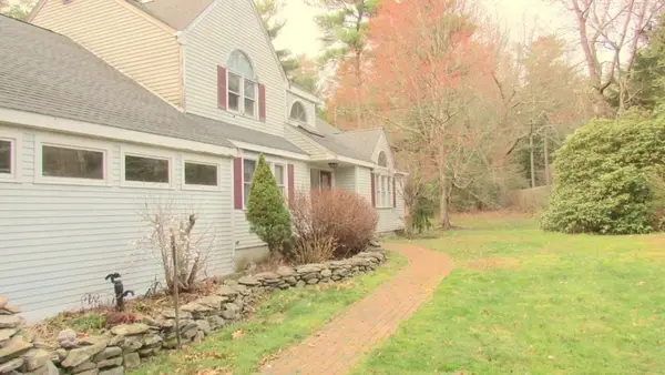 75 Holly Lane, Bridgewater, MA 02324