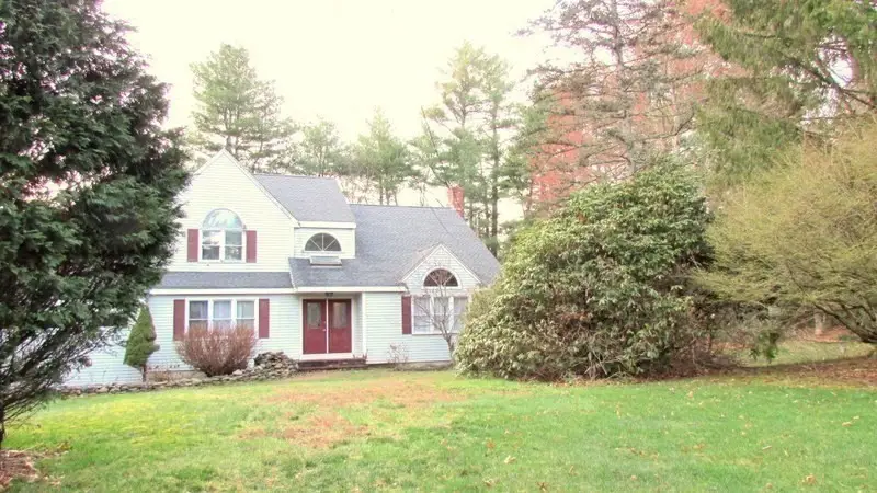 75 Holly Lane, Bridgewater, MA 02324 - #2