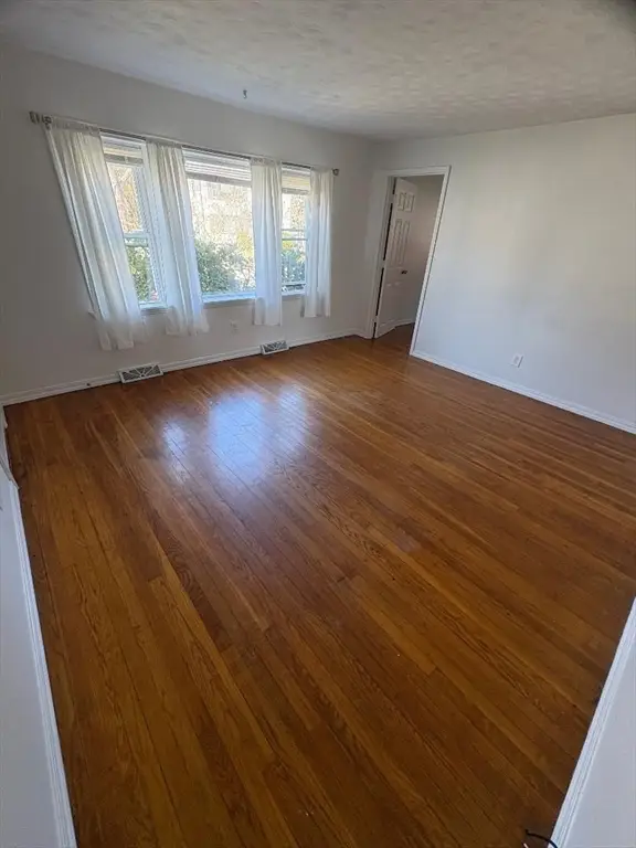 10 Vecchia St #C, Webster, MA 01570 - #3