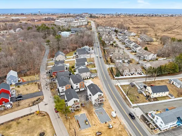 2 Old County Rd #14, Salisbury, MA 01952