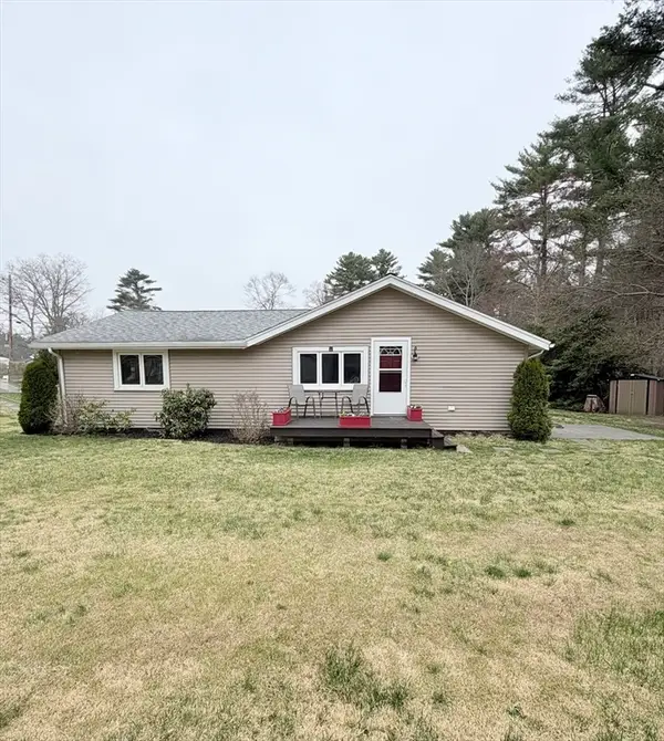 1 Crystal Lake Dr, Carver, MA 02330
