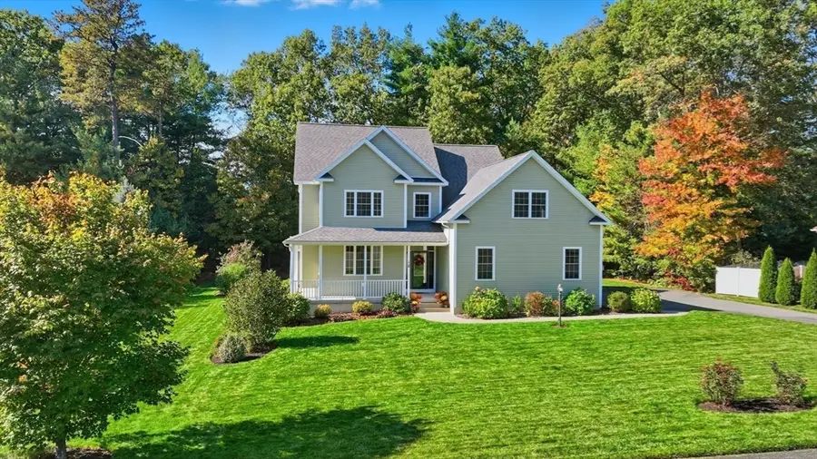 12 Fox Run, Easthampton, MA 01027 - #2