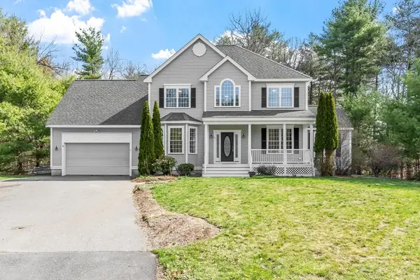 5 Lilac Ln, Ayer, MA 01432