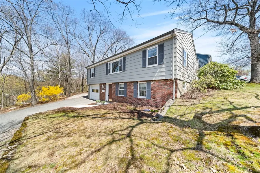 155 Cochrane St, Melrose, MA 02176 - #3