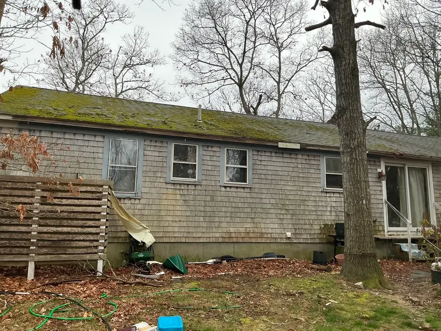 4 Blackthorn Path, Forestdale, MA 02644 - #2