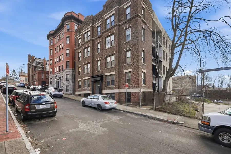 91 E Park St, Springfield, MA 01105 - #2