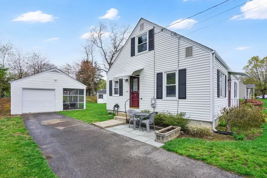 106 Maebeth St, Springfield, MA 01119 - #3