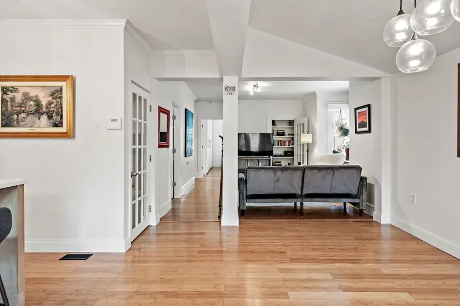 34 Everett Ave #1, Somerville, MA 02145 - #3