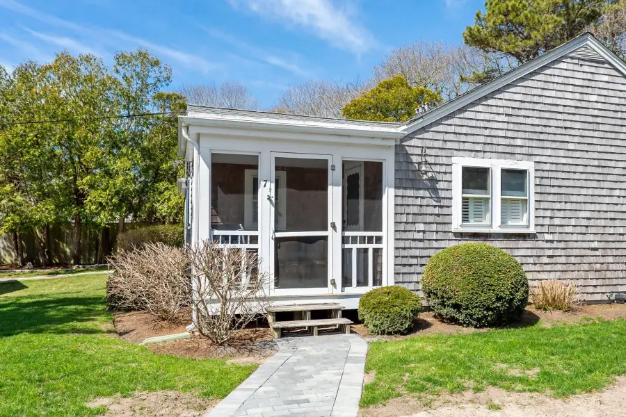 558 Craigville Beach Road #7, Centerville, MA 02632 - #3