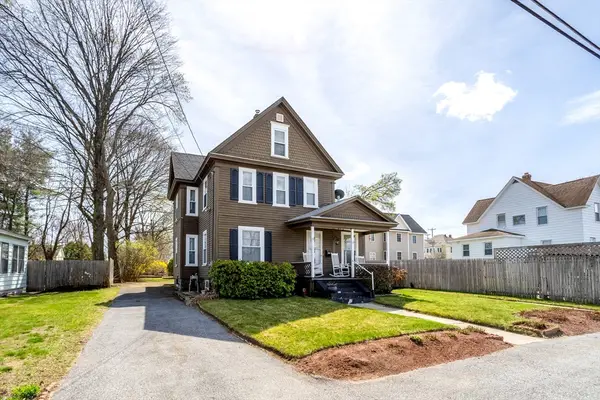 9 Dudley, Leominster, MA 01453