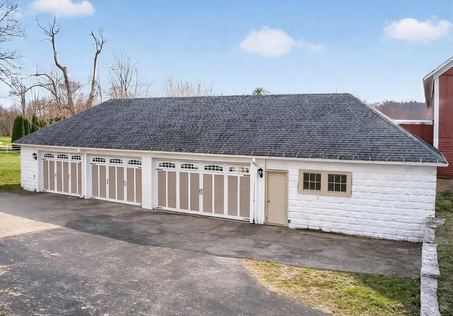 47 Singletary Ave, Sutton, MA 01590 - #3