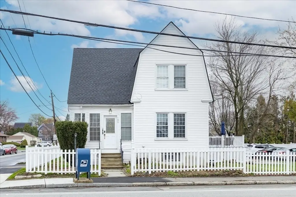 190 East St, Methuen, MA 01844 - #1