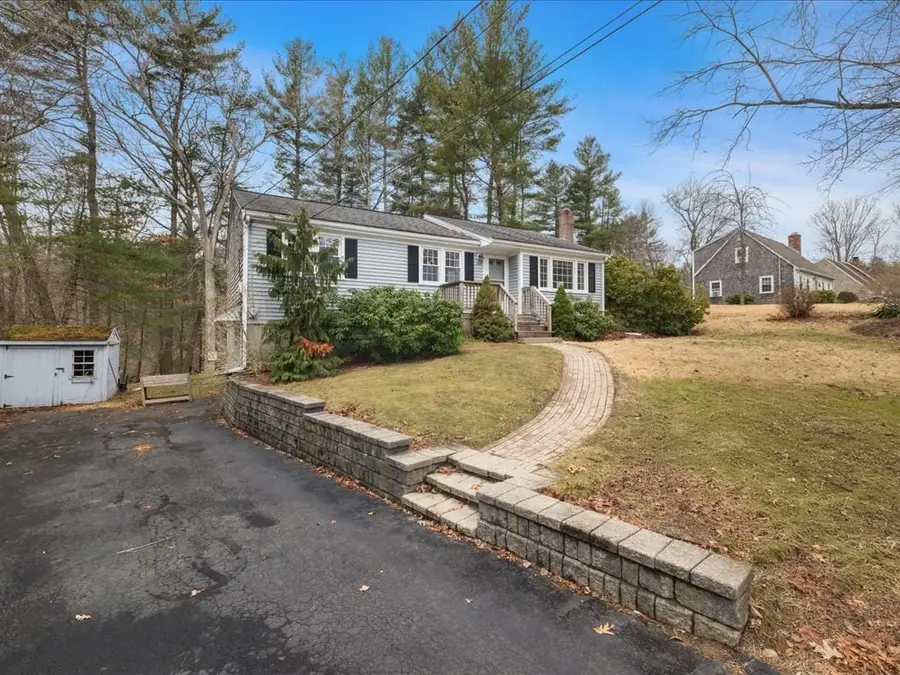 605 East St, Bridgewater, MA 02324 - #2
