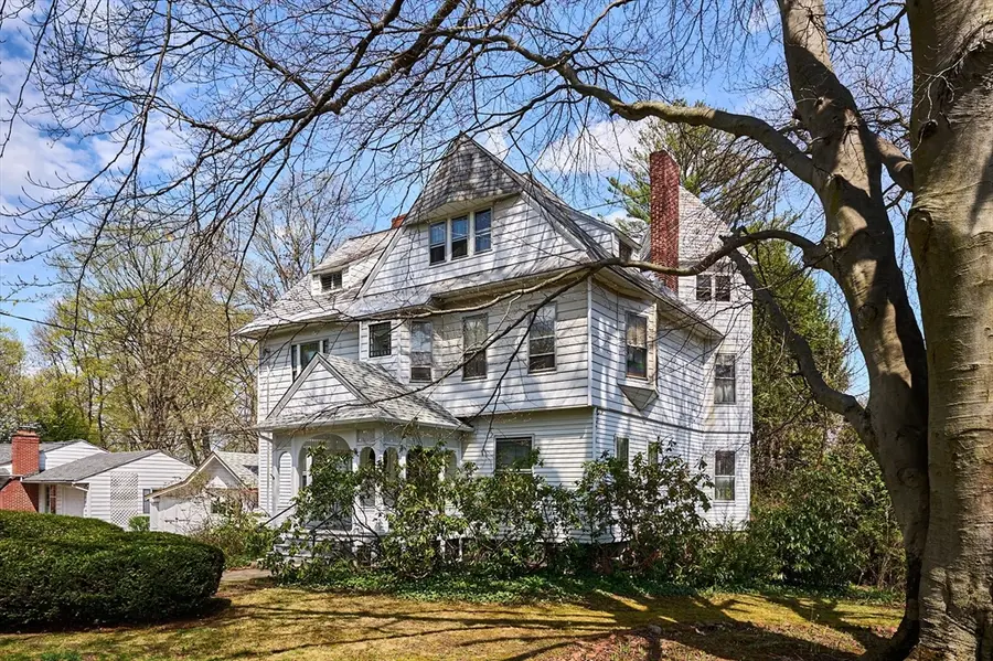 27 Crescent Street, Northampton, MA 01060 - #2