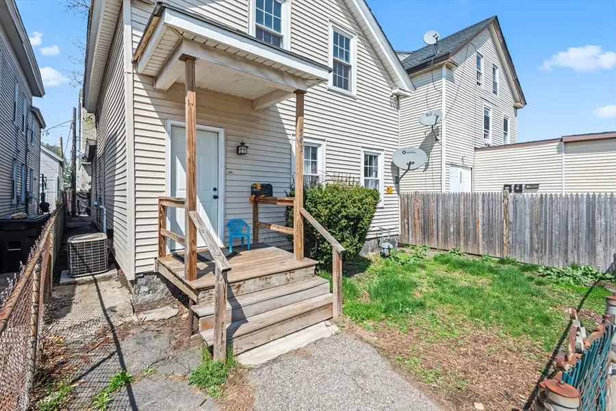 549 Cambridge St, Worcester, MA 01610 - #2