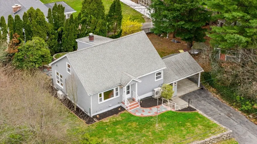 9 Burt St, Acushnet, MA 02743 - #2