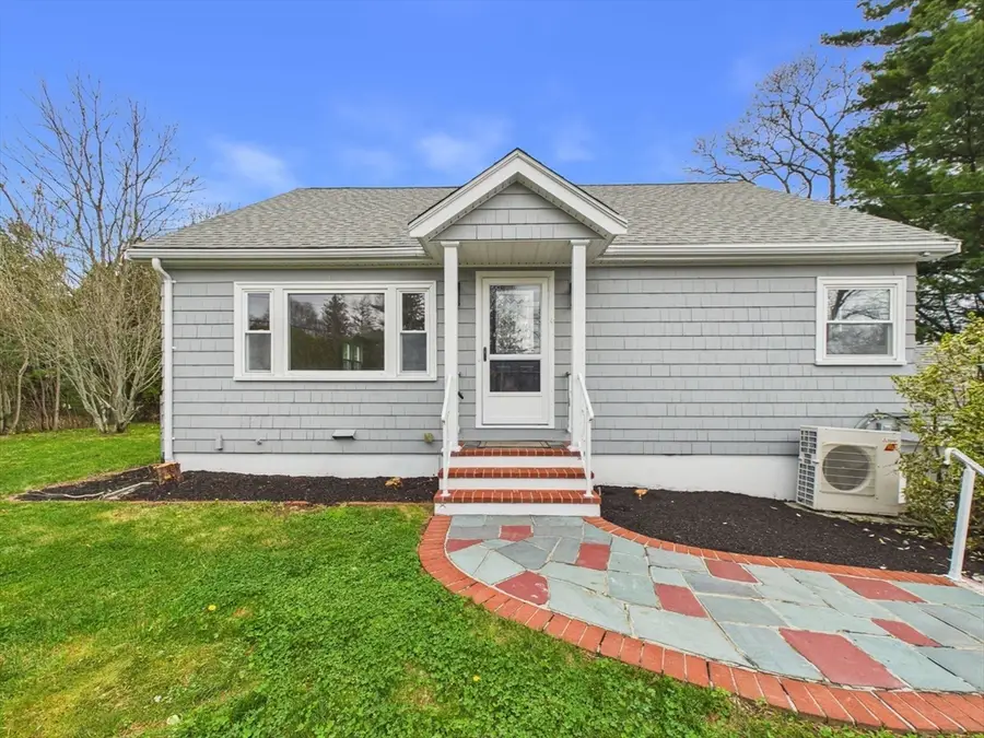 9 Burt St, Acushnet, MA 02743 - #3