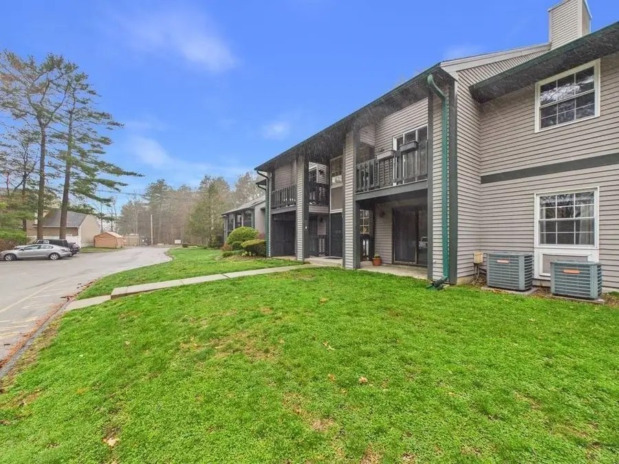 1940 Phillips Rd #17, New Bedford, MA 02745 - #3