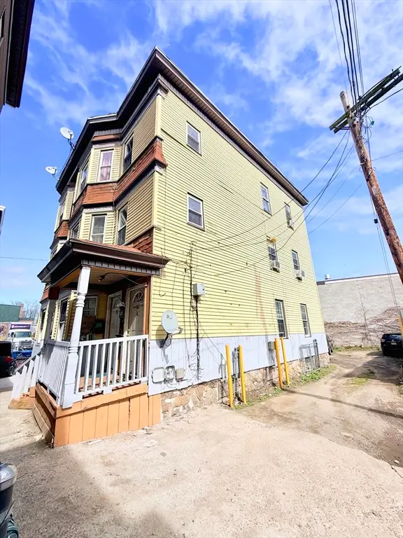 66-68 Water St, Lawrence, MA 01841 - #3