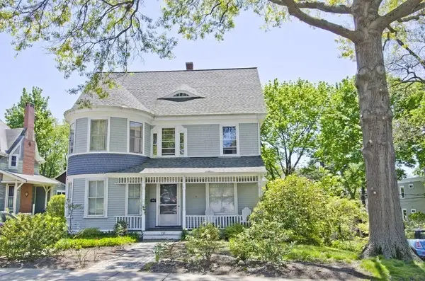 121 Ashmont St, Boston, MA 02124