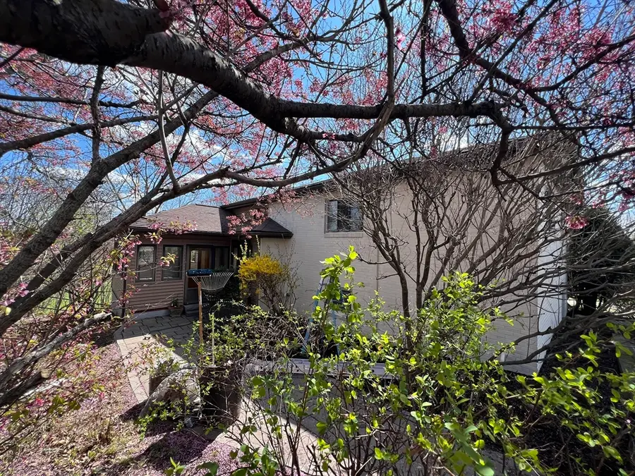 169 Grove Street, Cambridge, MA 02138 - #2