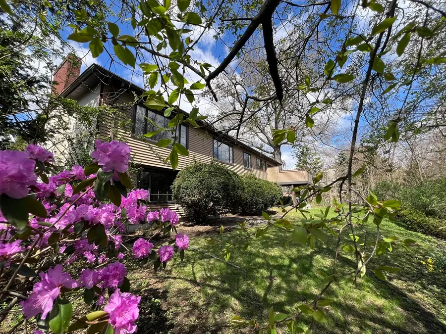 169 Grove Street, Cambridge, MA 02138 - #3