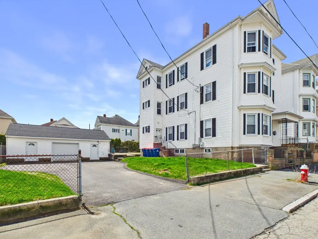 32 Sagamore St, New Bedford, MA 02740 - #1