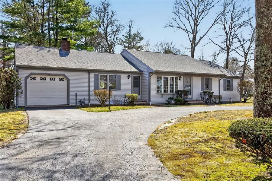 493 Prince Hinckley Rd, Barnstable Town, MA 02632 - #2