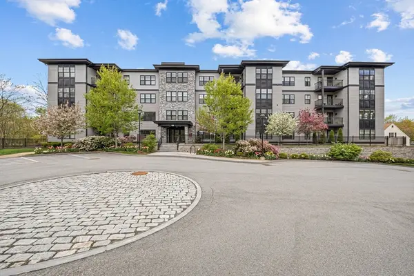 269 Main St #U4001, Reading, MA 01867