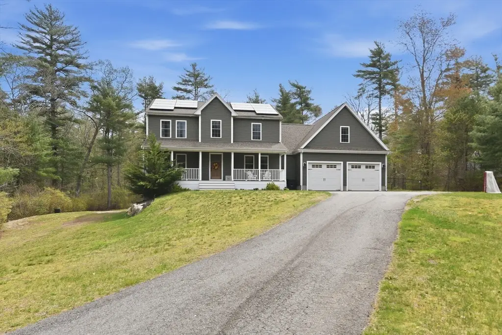 32-1/2 E Howland Rd, East Freetown, MA 02717 - #1