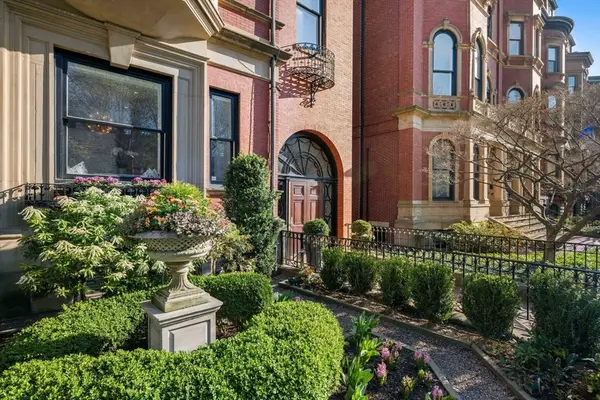 36 Commonwealth Ave #1, Boston, MA 02116